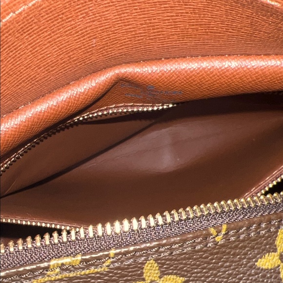 Louis Vuitton Classic Monogram Boulogne Shoulder Bag - Picture 15 of 17